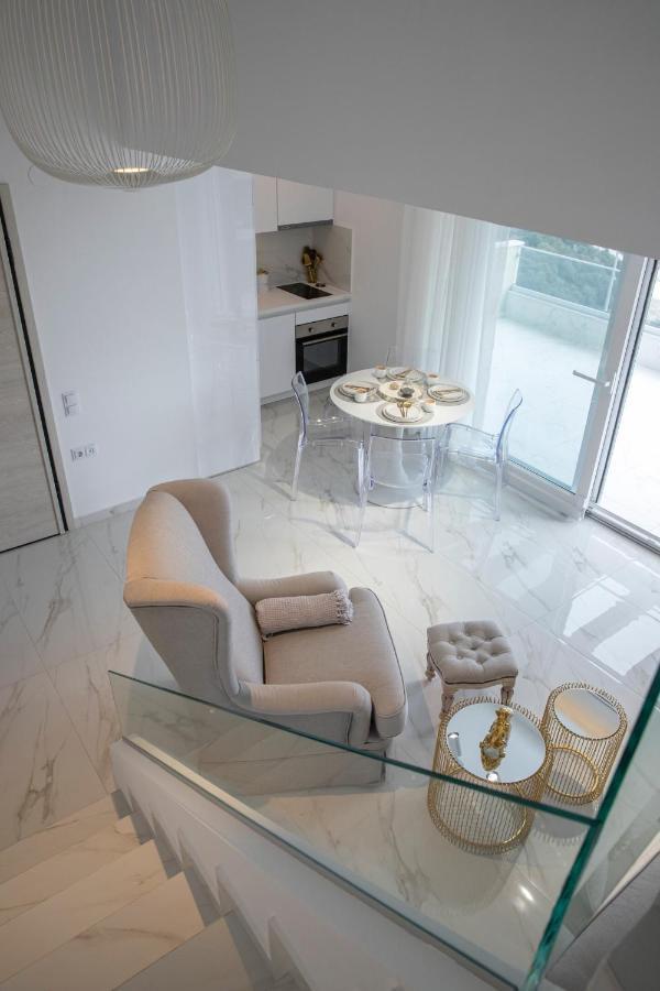 Dk Luxury Suite Néa Péramos المظهر الخارجي الصورة